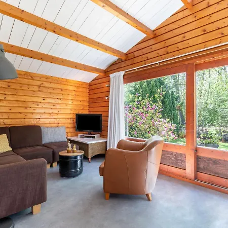 Holiday home Holiday Home Rusthoeve 14 By Interhome Sint Maartensvlotbrug